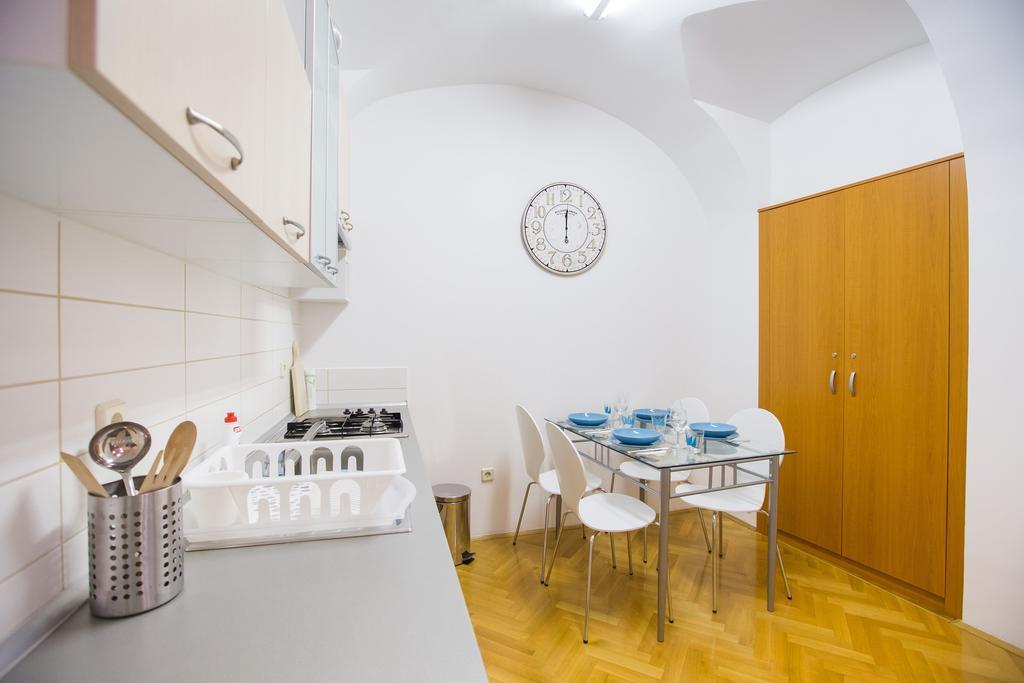 Apartman Kaptol Zagreb Exterior foto
